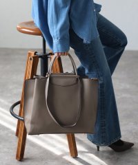 GUSCIO/グッシオ GUSCIO 2ハンドルトートバッグ オンオフ兼用 ビジネストート PC/A4対応/507150629