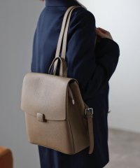 GUSCIO/グッシオ GUSCIO 牛革 ミニかぶせリュック/507150640