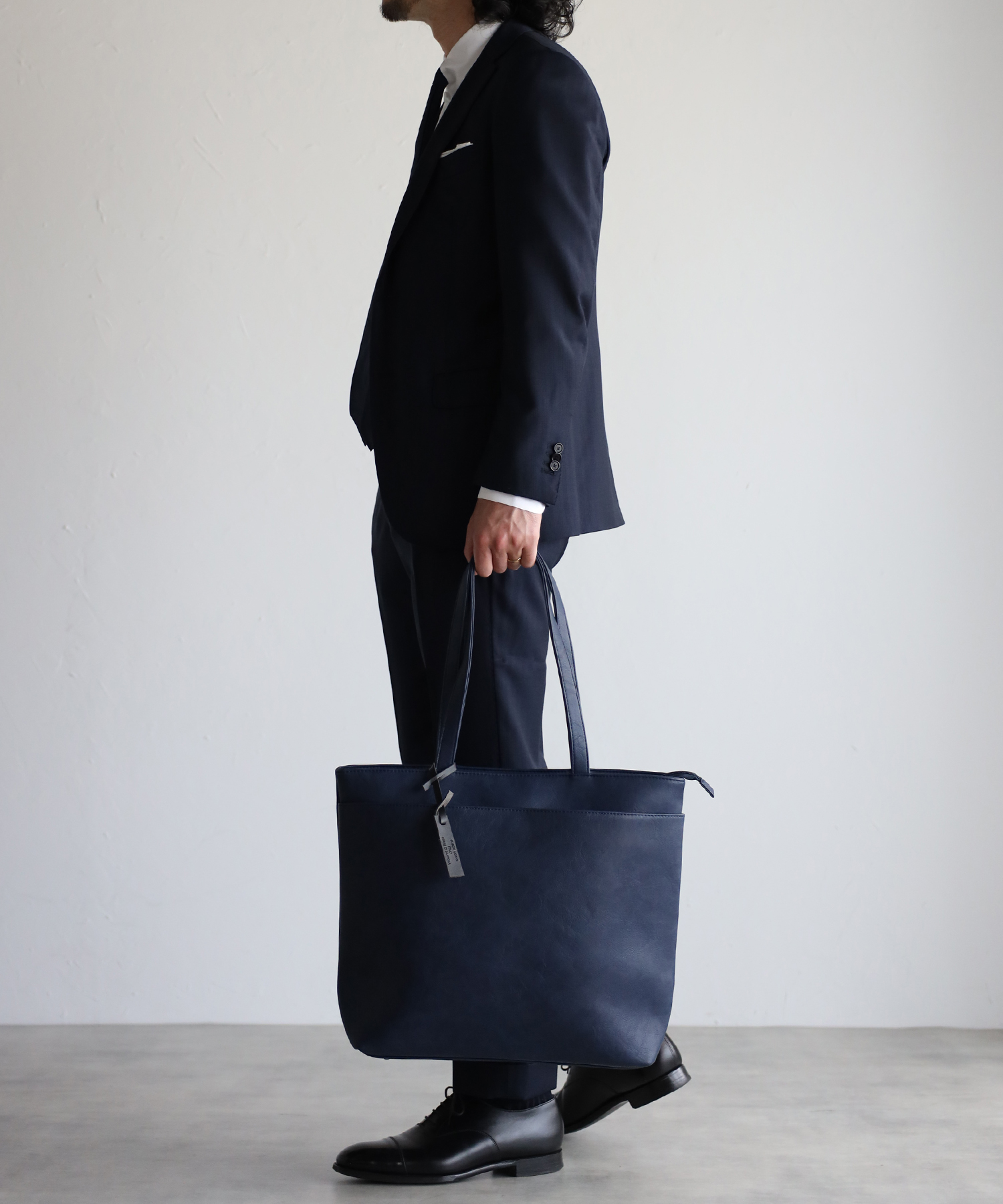 セール10%OFF】グッシオ ウォーモ GUSCIO UOMO レザータッチ セール10%OFF】グッシオ ウォーモ GUSCIO UOMO レザータッチ