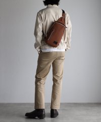GUSCIO　UOMO/グッシオ ウォーモ GUSCIO UOMO PUレザーボディバッグ/507150651