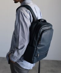 GUSCIO　UOMO/グッシオ ウォーモ GUSCIO UOMO PUレザー型押しビジネスリュック A4対応/507150653