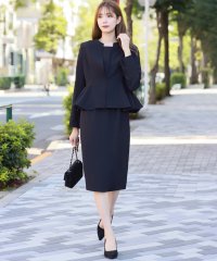 Flolia/フロリア Flolia ノーカラーペプラムジャケット・コクーンワンピースの2点セットアップセレモニースーツ【洗える】/507153885