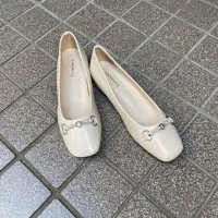 Tomieco/トミエコ Tomieco スクエアトゥ パールビットがキラキラ カジュアルパンプス/507161200