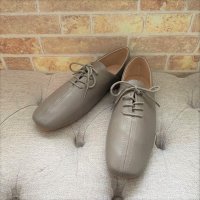 Tomieco/トミエコ Tomieco 柔らか素材のフラットシューズ 紐デザインのバブージュ仕様/507161269