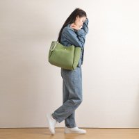 Tomieco/トミエコ Tomieco ナイロンメッシュのビックトートバッグ パールも付いてオシャレ度アップ！/507161556