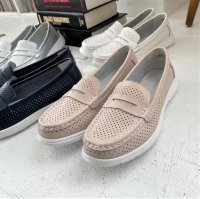 Tomieco/トミエコ Tomieco 本革 パンチングローファー 今シーズンのお勧めアイテムです/507161827