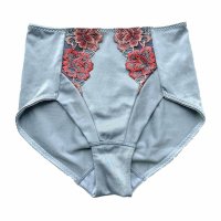flufeel/フラフィール flufeel 心地よいフィット感でヒップアップ 刺しゅうレースのサポートショーツ【返品不可商品】/507179905