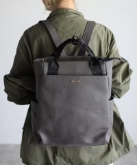 GUSCIO/グッシオ GUSCIO PUレザー トート型リュックサック/507150580