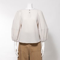 hunch/ハンチ hunch ツヤ感サッカーボリュームパフブラウス/507188458