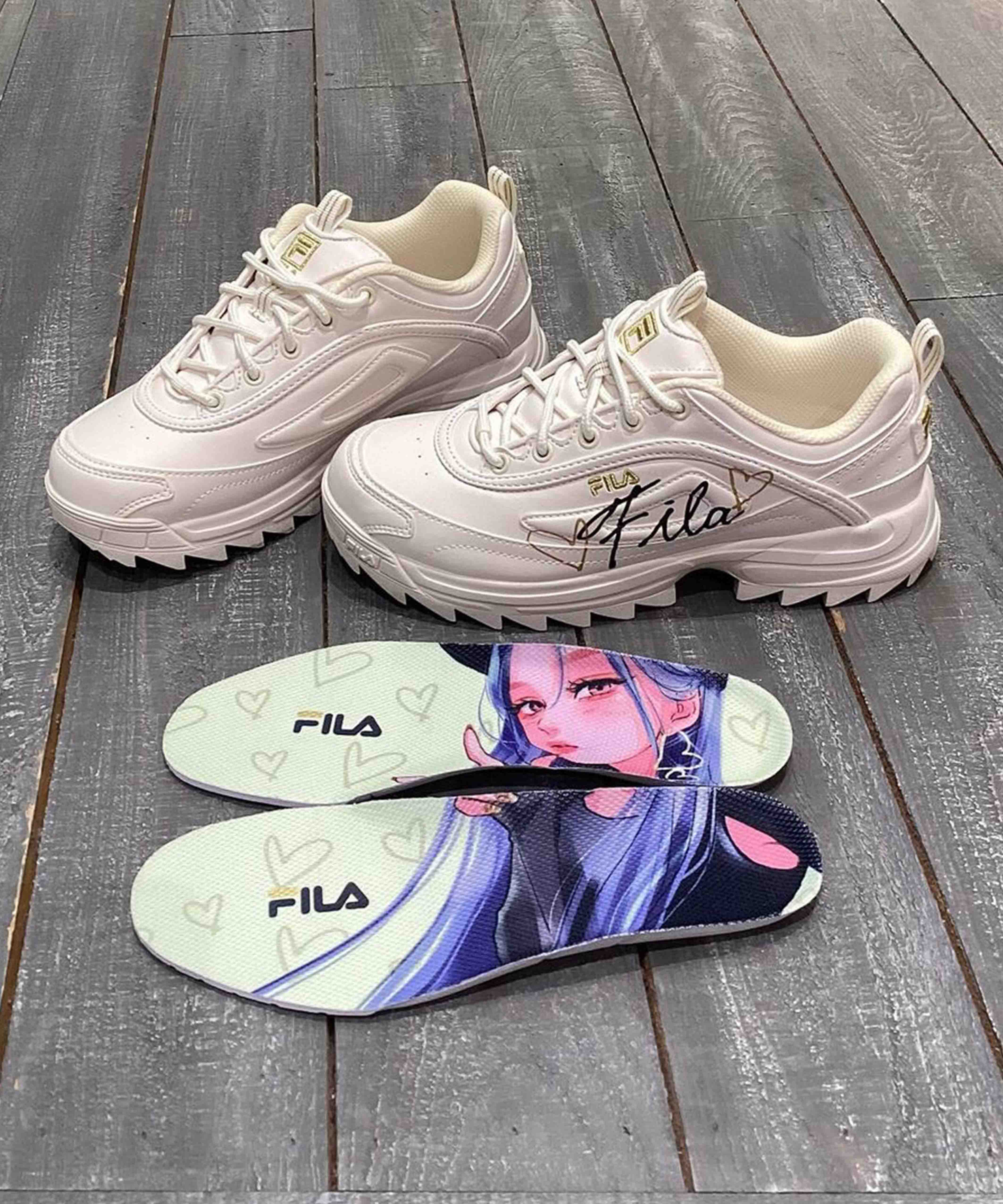 ムラサキスポーツ限定 FILA×kakimaku コラボ】ディストーター ムラサキスポーツ限定 FILA×kakimaku コラボ】ディストーター