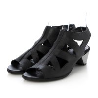 arche/アルシュ arche IZIAKO ブーツサンダル (NUBUCK)（カーキ）/507255546