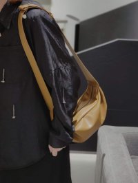 Tomieco/トミエコ Tomieco LEATHER ショルダーバッグ 斜め掛けor肩掛け 本革/507082827