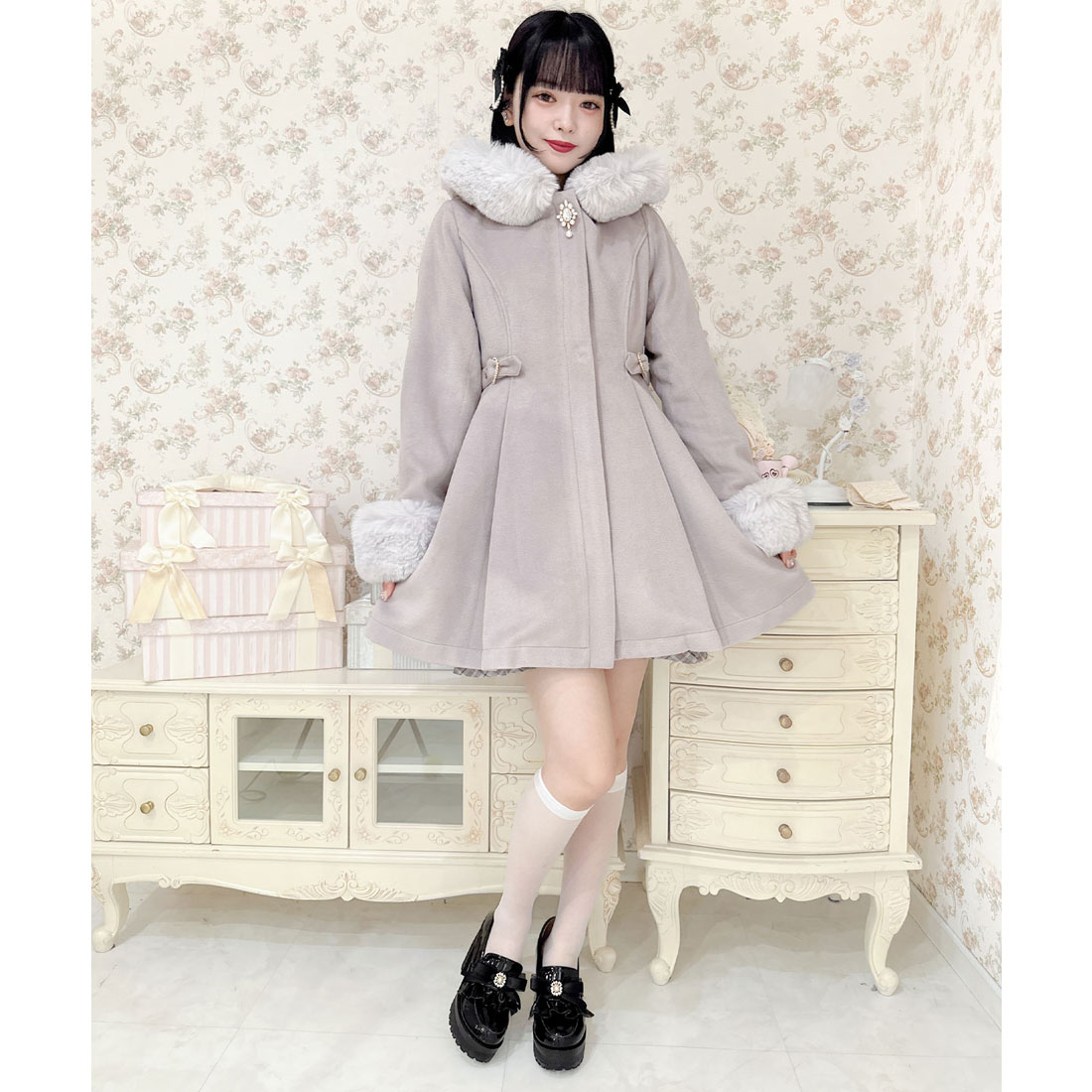 セール 30%OFF】ロジータ ROJITA ウエストハートバックルフーディーコート(507167775) | ロジータ(ROJITA) - d  fashion