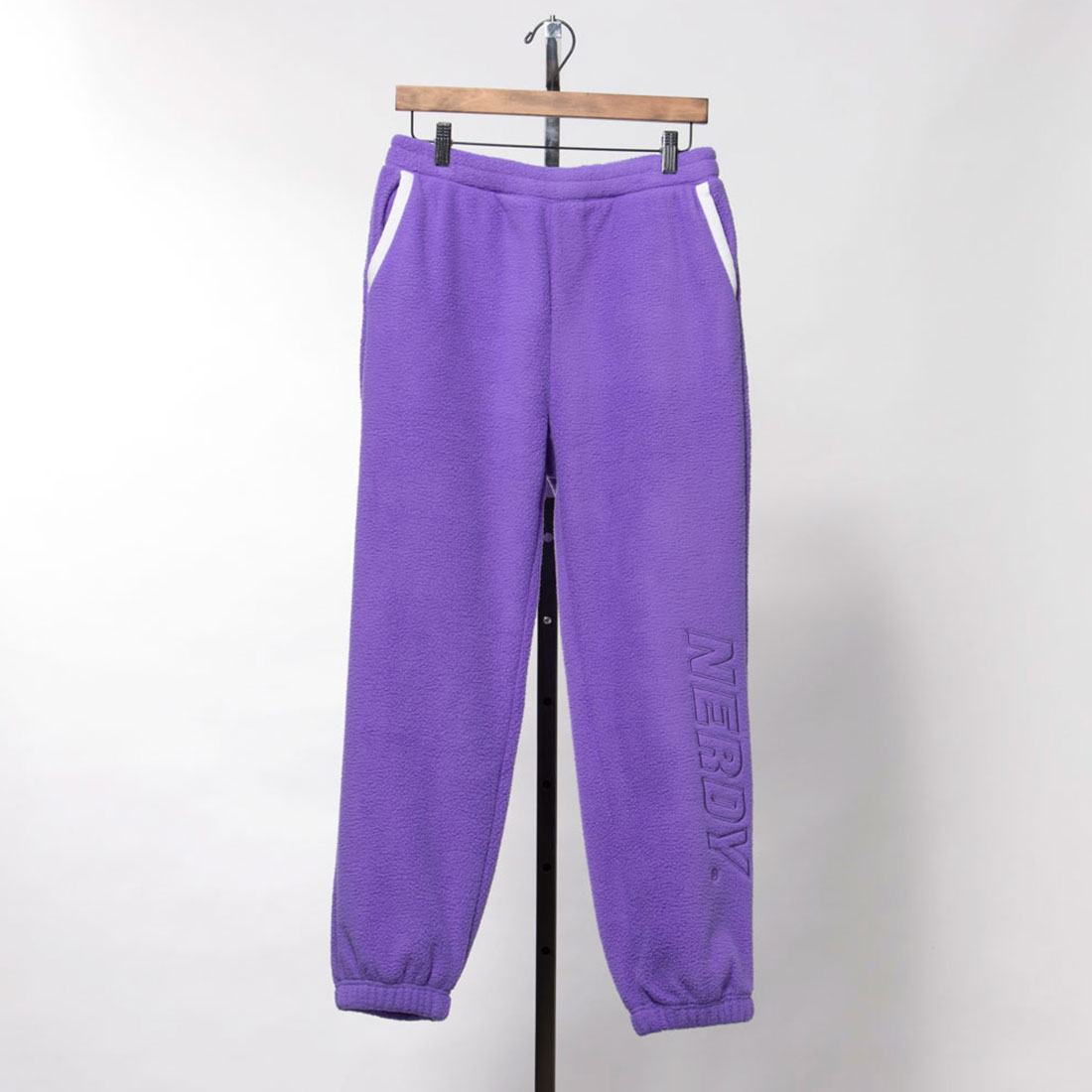 [ NERDY ]★THE 8着用★24SS★韓国人気★GLOSSY TRACK PANTS NERDY ]☆THE 8着用☆24SS☆韓国人気☆GLOSSY TRACK PANTS