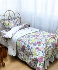  LAURA ASHLEY/ギリー柄 キルトマルチカバー 200×200cm/507415961