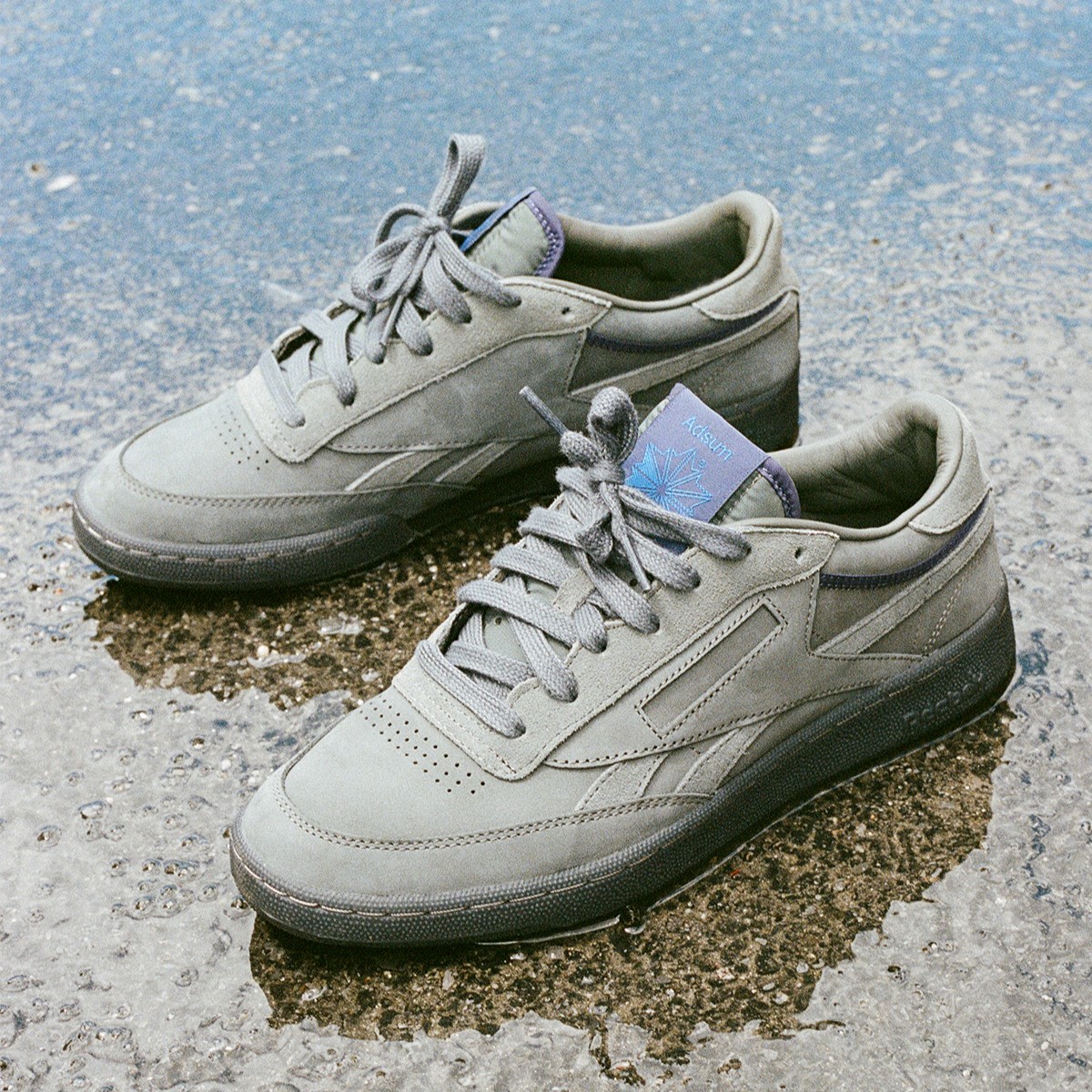 ★REEBOK★クラブC LTD 'Denim Overdyed'★ブルー★ Reebok Club C LTD Low-Top Sneakers, Size M 8 / W 9.5