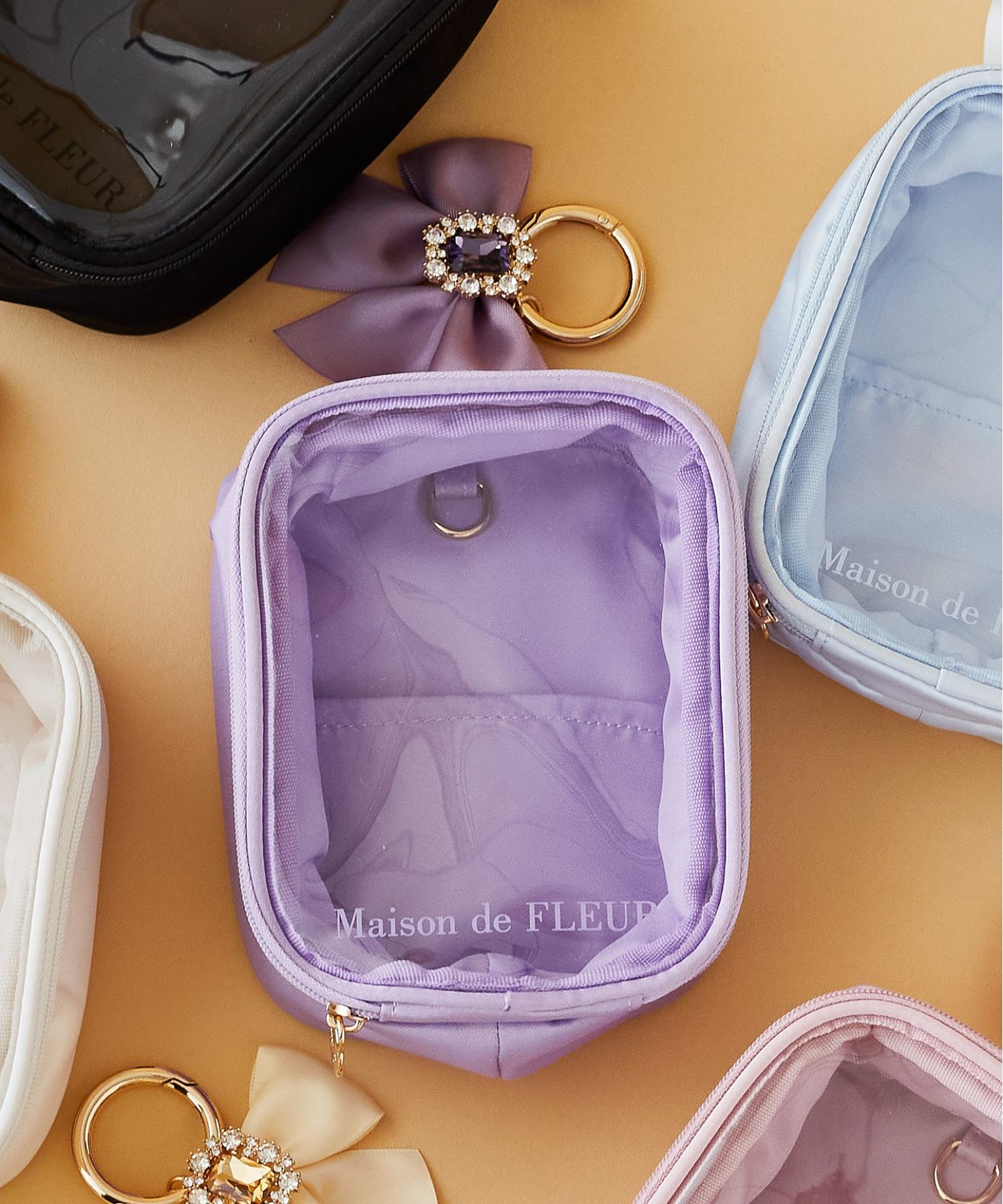 メゾン ド フルール Maison de FLEUR EC限定クリアポーチS メゾン ド フルール Maison de FLEUR EC限定クリアポーチS
