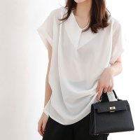 ica/アイカ ica しなやかシフォンジョーゼット素材 バックプリーツデザイン 半袖 Vネック シフォンブラウス/507143659