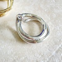 seasukii/シースキー seasukii ツイストフープピアス/507508165