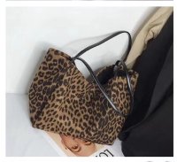 Tomieco/トミエコ Tomieco 【人気カラー再入荷】NEWカラー アニマル柄 ゼブラ☆レオパード トートバック/507161284