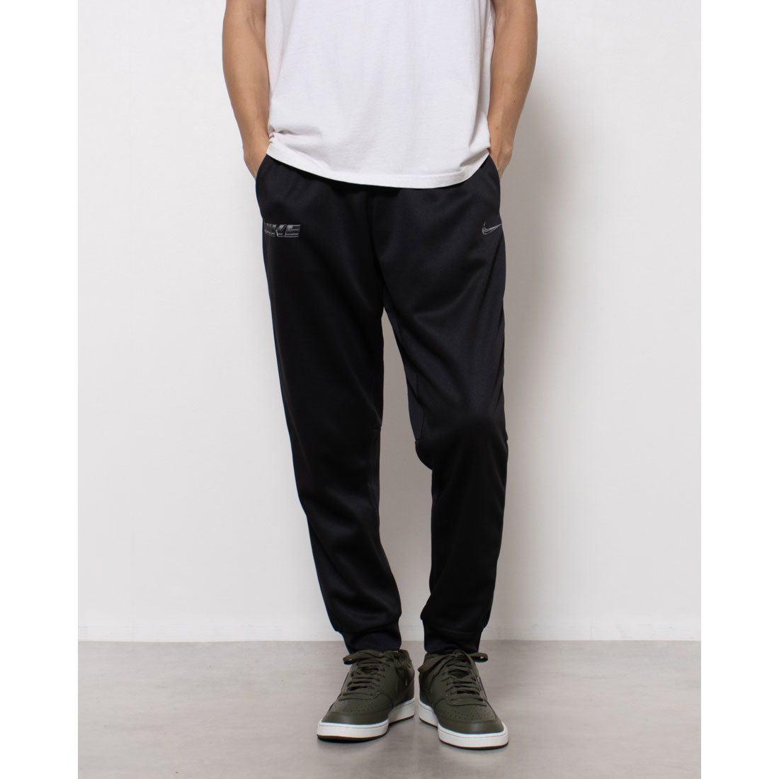 Nike スウェットセット 黒2セット あるける Nike スウェットセット 黒2セット あるける