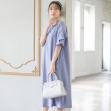 ライトブルー