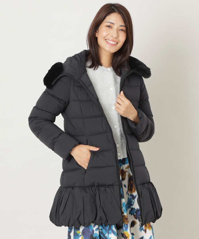 TO BE CHIC トゥービーシック　ロイカストレッチダウン　ブラック　42 ロイカストレッチ ダウンコート(コート)｜TO BE CHIC(トゥー