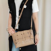BRAND/ユー U ■TVドラマ着用■fenetre【フネートル】ショルダーバッグ/ポーチ付き/507108657