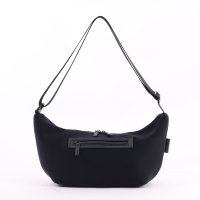 COOCO/クーコ COOCO ダイバー風素材ミカヅキ型ショルダーバッグ/507184630