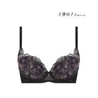 Triumph/トリンプ Triumph 天使のブラ(R) 魔法のハリ感 586 ブラジャー D－Fカップ/507481736