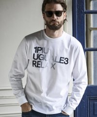 1PIU1UGUALE3 RELAX/ウノ ピゥ ウノ ウグァーレ トレ リラックス 1PIU1UGUALE3 RELAX グラデーションフロッキーロゴロングTシャツ/507509453