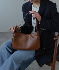 GUSCIO/グッシオ GUSCIO 幅広ベルトワンショルダーバッグ/507513245