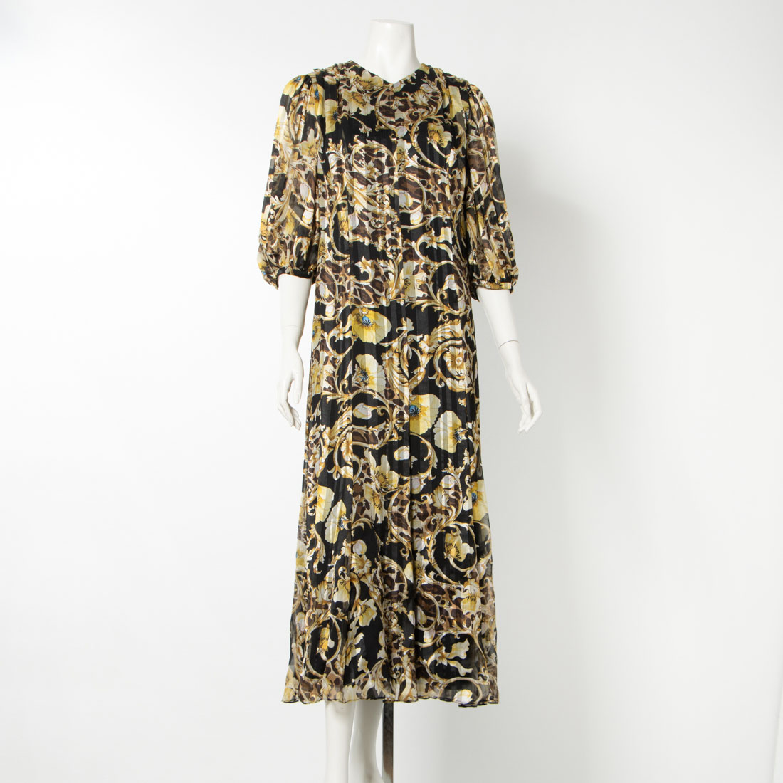 最終値下げ　エスカーダ　ワンピース ESCADA - 最終お値下げ☆美品☆エスカーダ☆ワンピースの通販 by