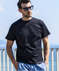 1PIU1UGUALE3 RELAX/ウノ ピゥ ウノ ウグァーレ トレ リラックス 1PIU1UGUALE3 RELAX ネックロゴ半袖Tシャツ/505990247