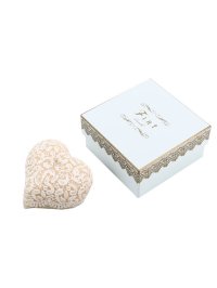 F.i.n.t/【Free marche.】レース柄ハートキャンドル(ハニー&クリームの香り)【返品不可商品】/507510072