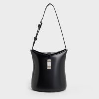 CHARLES & KEITH/Wisteria ウィステリア ベルトアクセントバケットバッグ/507553724