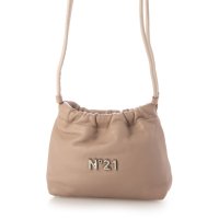 N21/ヌメロヴェントゥーノ N21 メタルロゴ ミニ 巾着バッグ/507558175
