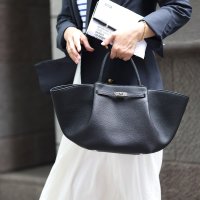 Tokyo Hyakka/トウキョウヒャッカ 東京百花 【Aioiアイオイ】ブラック x ゴールド金具/507577270