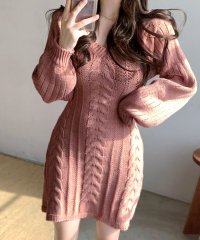 RIFF/リフ Riff ケーブルニットミニワンピース ケーブル編み Vネック セーター ニット プルオーバー ニットワンピース ショート丈ワンピース 長袖 無地/507242514