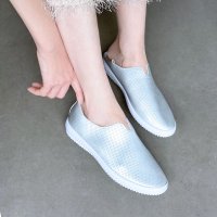enchanted/エンチャンテッド enchanted 《MELLOW》【魔法の靴】パンチングメッシュソフトバブーシュ/507606448
