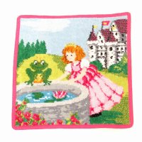 FEILER/フェイラー FEILER FEILER フェイラー ハンカチ タオル FAIRY TALES カエルの王様 グリム童話 濃いピンク 井戸と姫/507631957