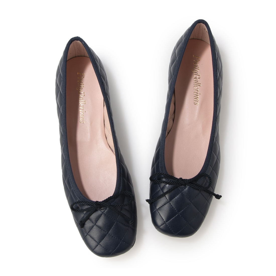 バレエシューズ DELIA LEATHER BALLERINAS Aeyde: Off-White Delia Ballerina Flats | SSENSE Canada