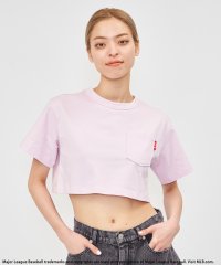 BACK TO THE FIELD (BTTF)/バック トゥー ザ フィールド （ビーティーティーエフ） BACK TO THE FIELD (BTTF) 【MLB】クロップドポケット付きTシャツ/507018531