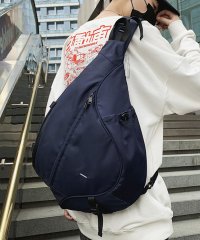 ar/mg/エーアールエムジー ar/mg ワンショルダーナイロンボディバッグ ショルダーバッグ スポーティー Y2K 韓国ストリート/507700644