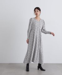 N Natural Beauty Basic/モノトーンフラワープリントワンピース/507714684