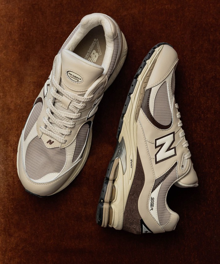 クーポン】【別注】 ＜New Balance＞ M2002R GTX/スニーカー