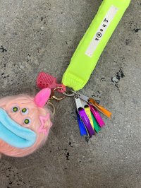 cheek/チーク cheek チーク monster hand strap（グリーン）/507645595