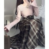 ピンク