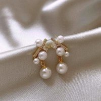 shoppinggo/ショッピングゴー shoppinggo ピアス パール ロングピアス 揺れる アクセサリー 大ぶり 輝く プレゼント 女性 きらきら 大人 お洒落 ネークチェー/507734646