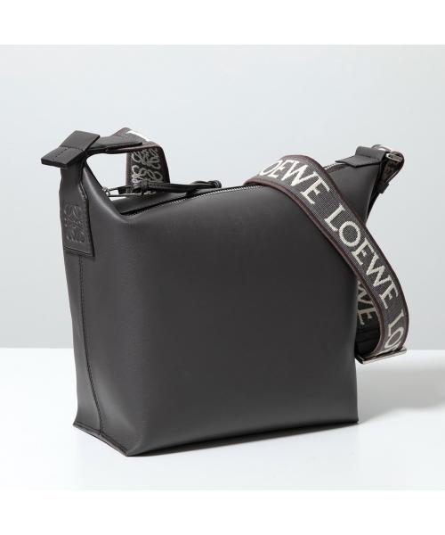 セール】ロエベ LOEWE LOEWE ショルダーバッグ CUBI キュービィ セール】ロエベ LOEWE LOEWE ショルダーバッグ CUBI キュービィ